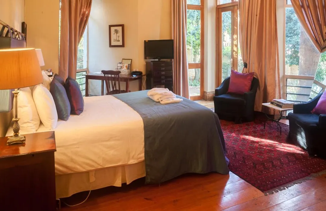 Village Green Guest House-1